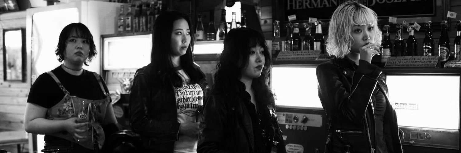 𝐓𝐇𝐄 𝐋𝐎𝐕𝐄𝐒 banner