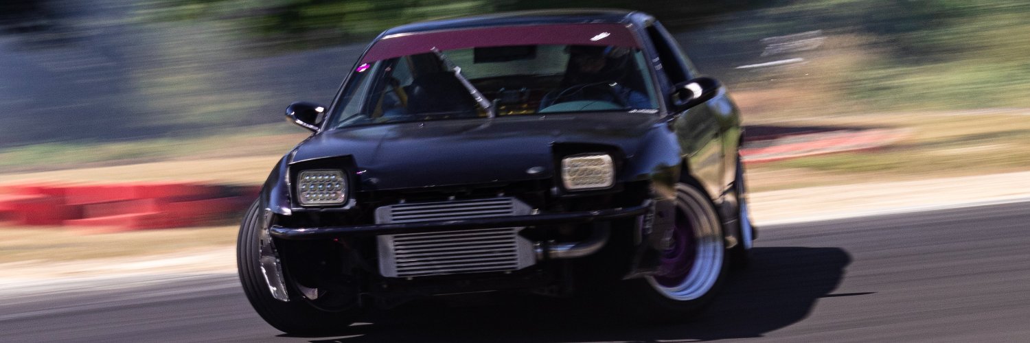 deli_s13's profile banner image