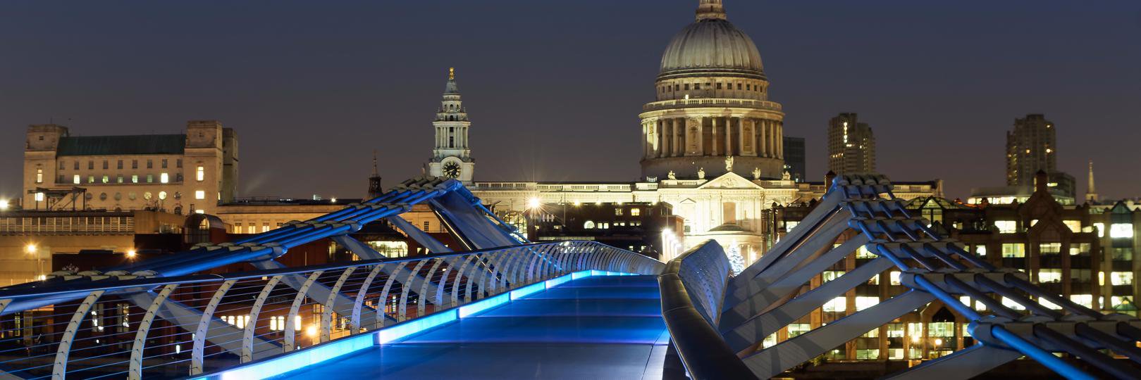 paulswift's profile banner image