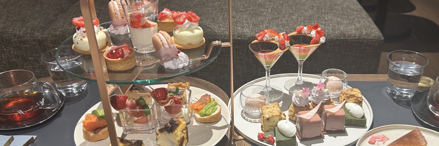 めろみな🐱🍓 banner