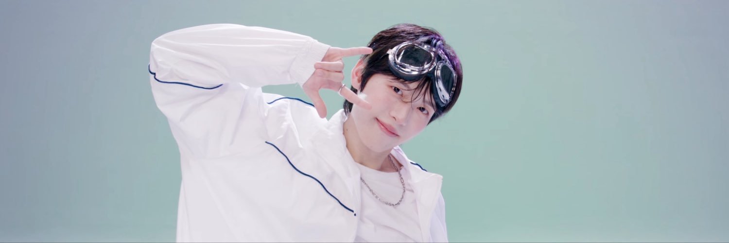 monmon__04's profile banner image