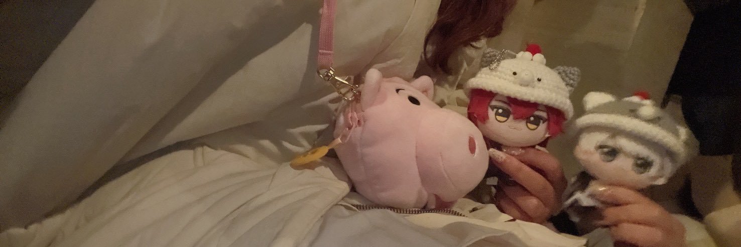 へ ち ゃ ⚔️ ‎🤍 banner