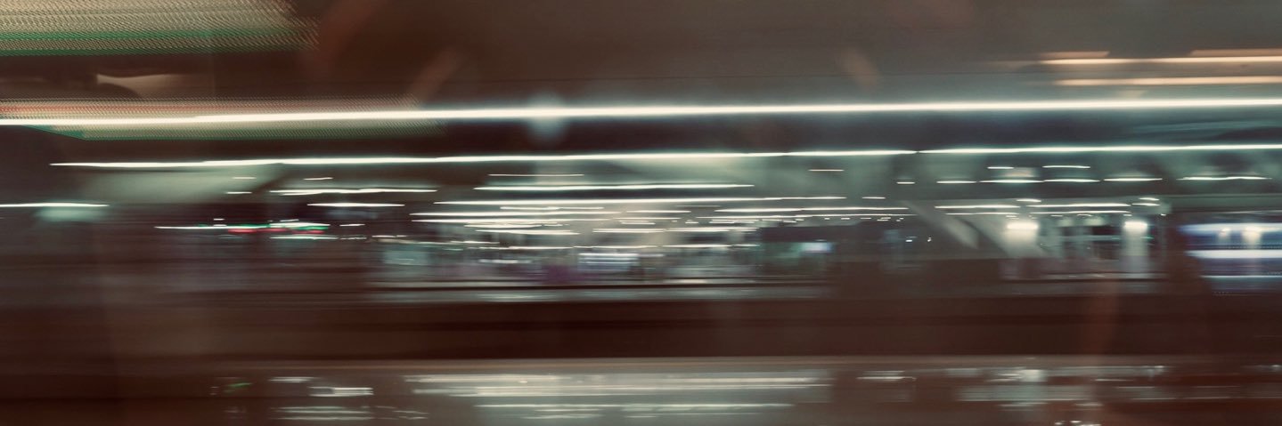 viviaphoto's profile banner image