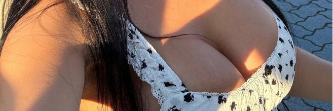 Kelly Ella 🌸💕 banner