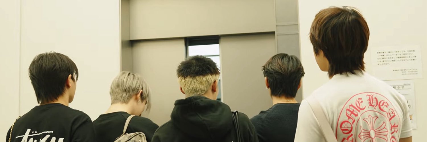 sunbloomdiary's profile banner image