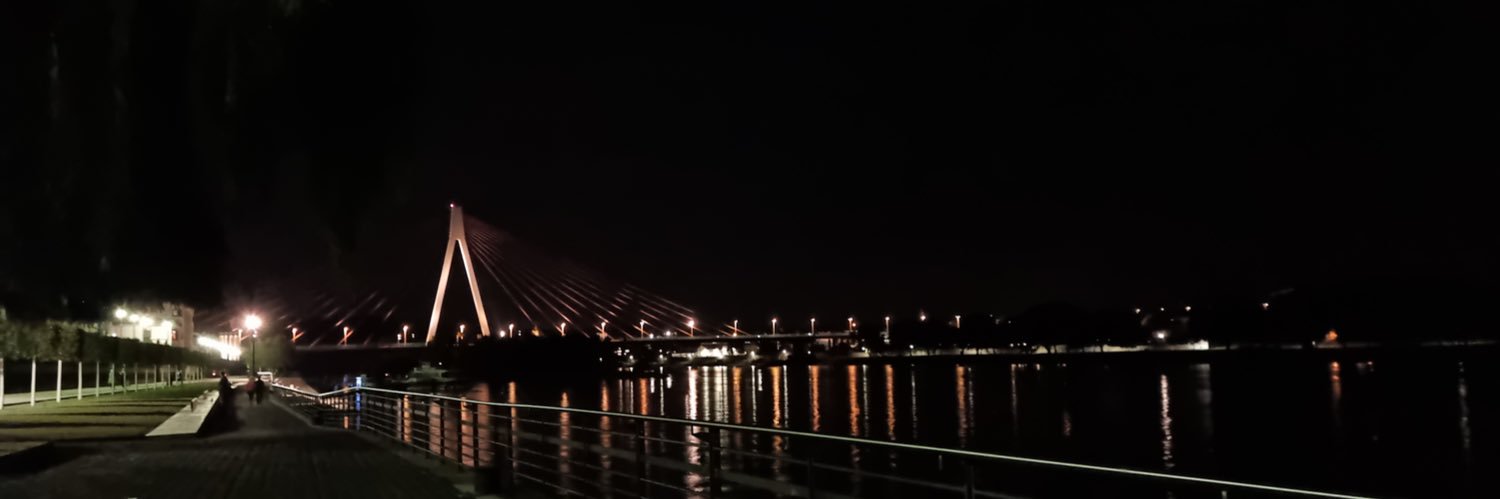 Dennis Hen 🇩🇪🇨🇦 banner