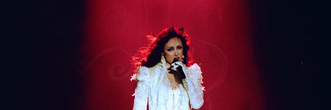 kylieꨄ︎ (she/they) banner