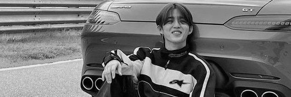 mnisatria Profile Banner