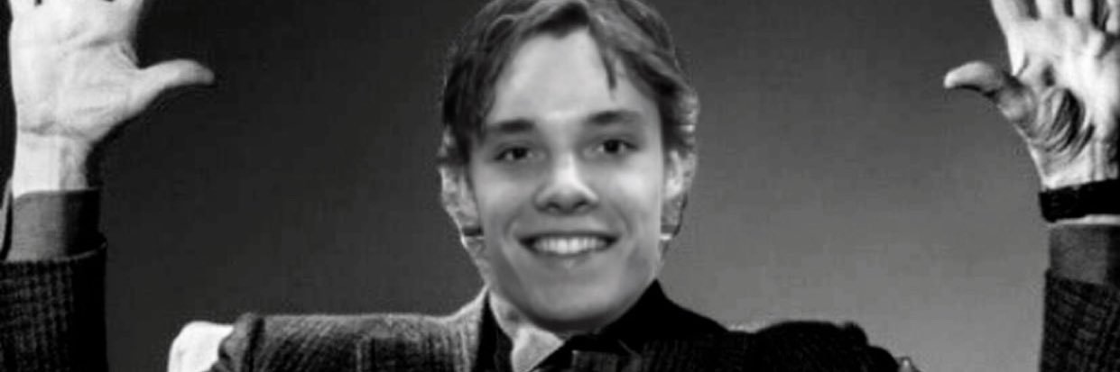 Daily Alex Vlasic banner