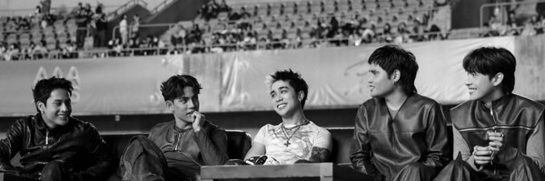 ZelleAtin Profile Banner