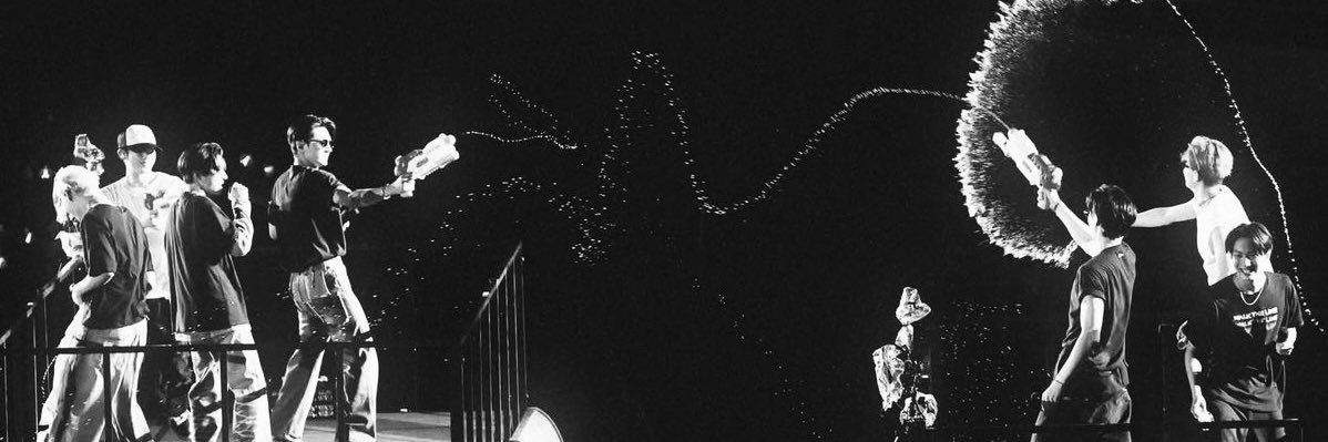 ina 莲 semi ia banner