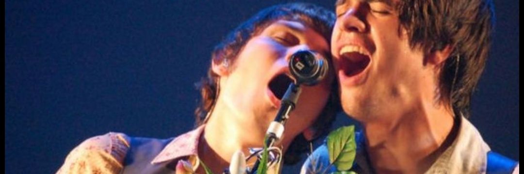 ✶ banner