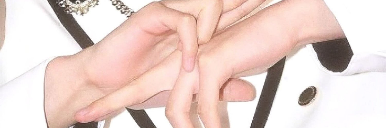 0ishe_e's profile banner image