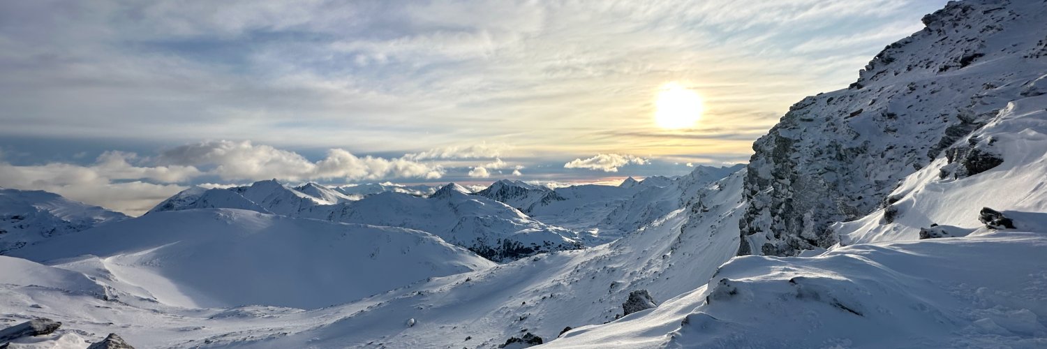Misosavidoni's profile banner image