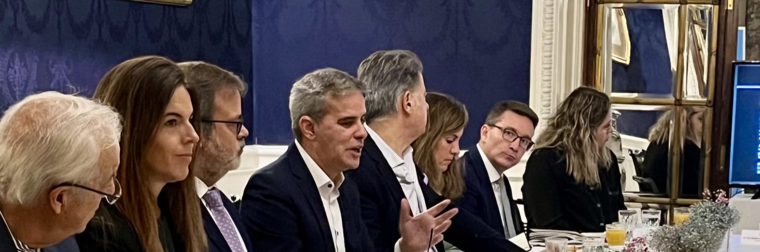 Maxinielsen's profile banner image