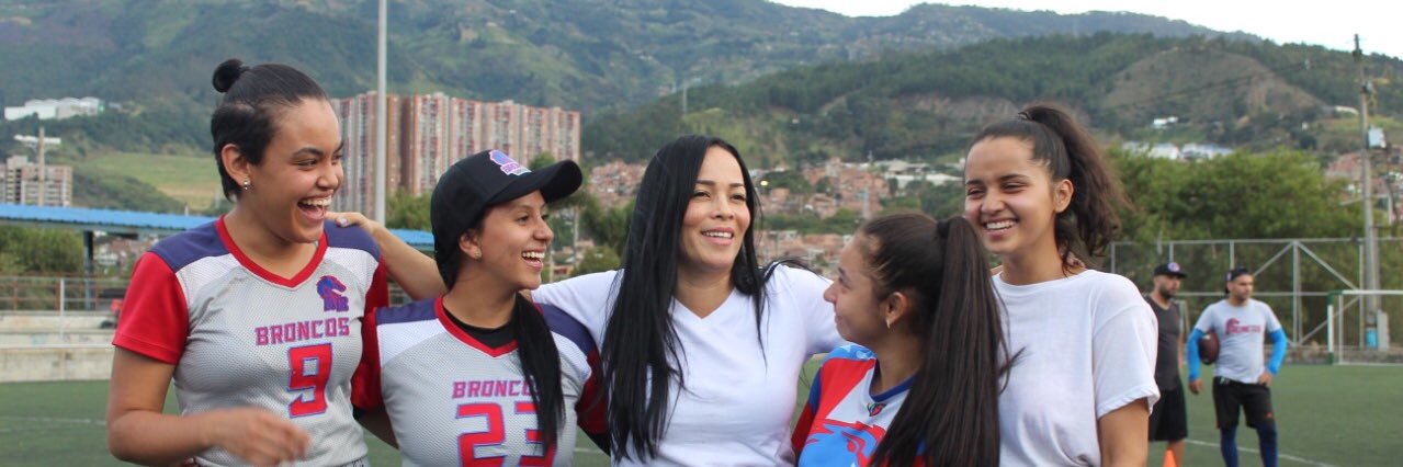 TaniaGposada's profile banner image