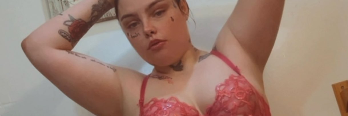 Cece4l_'s profile banner image