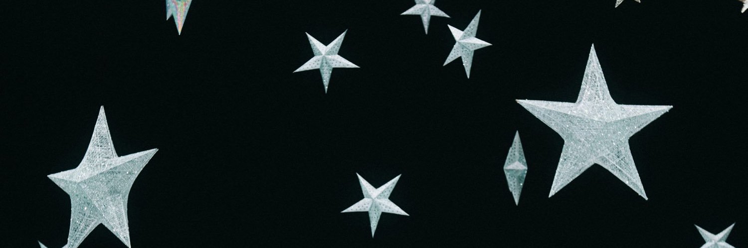 polly 𝝑𝝔 banner