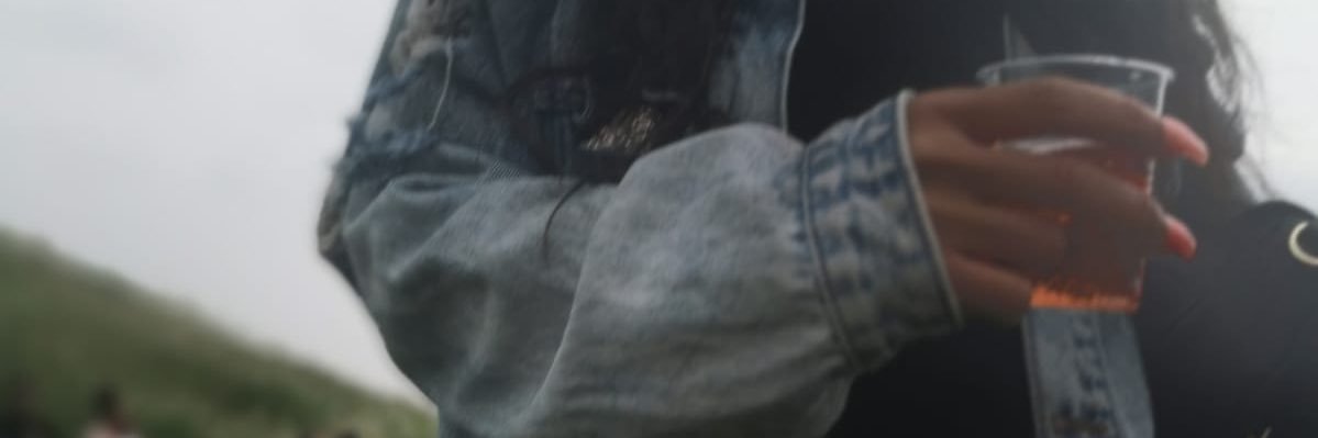 triiciie banner