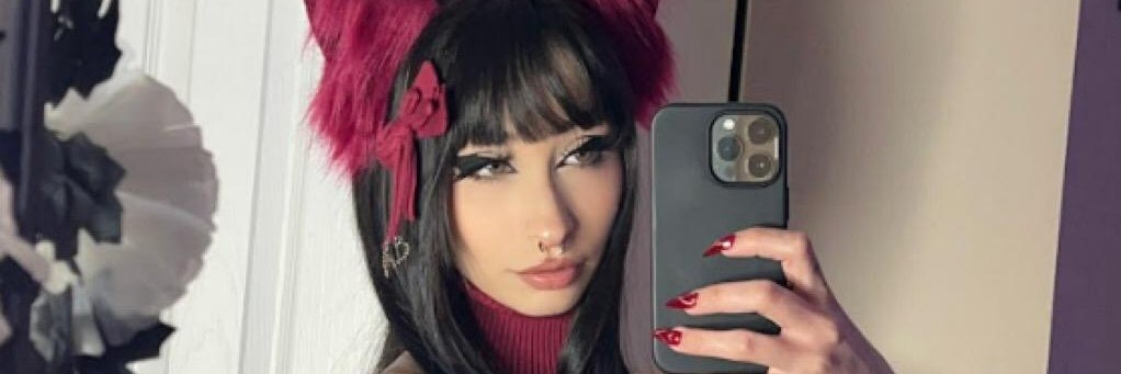 Aria Croft banner