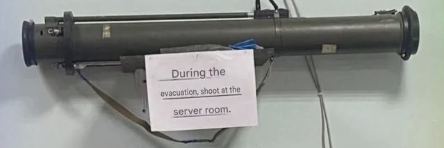@flops banner