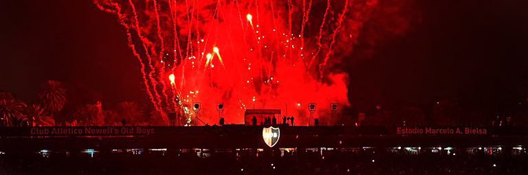 ValeGonzalez02's profile banner image