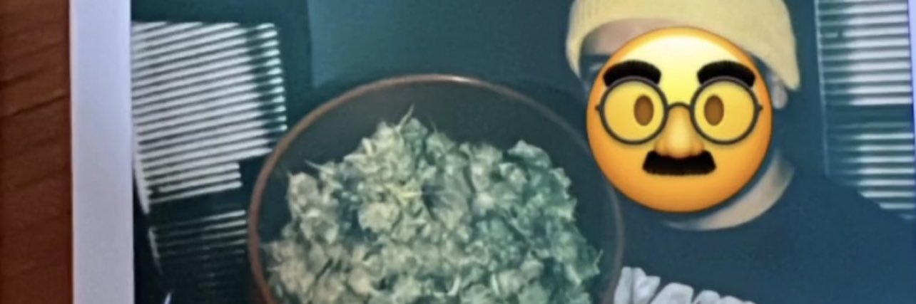 B banner