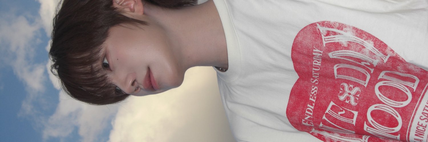 LATTE_0708's profile banner image