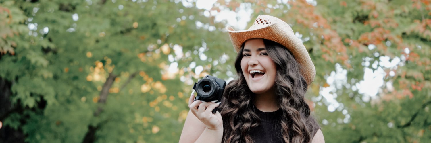 isa_noemi_'s profile banner image