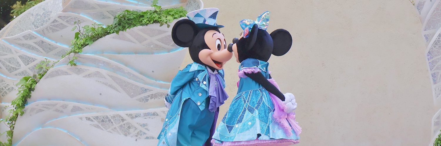 minbelle28's profile banner image