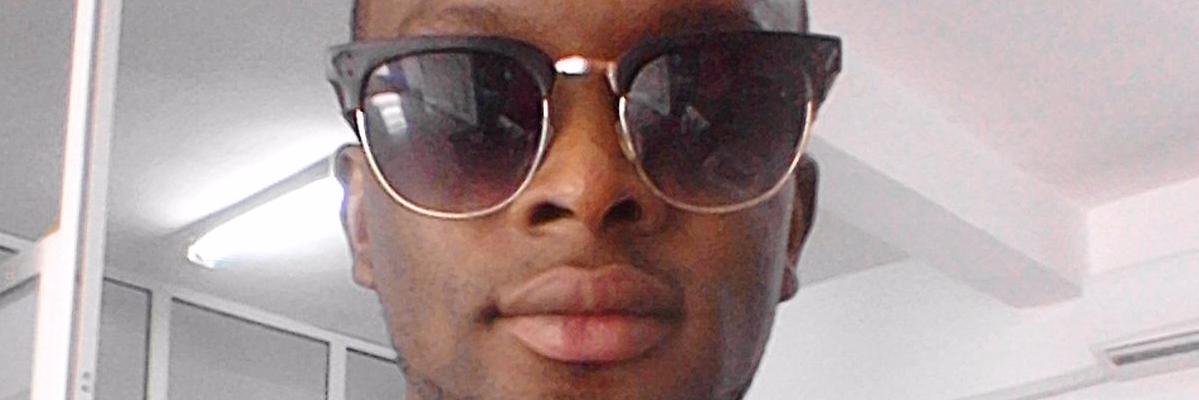 holawalee's profile banner image