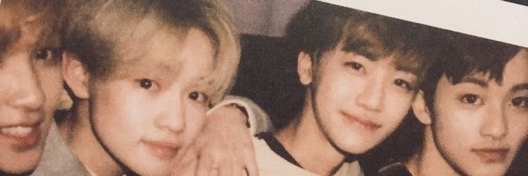 해쨔니와떠염 banner