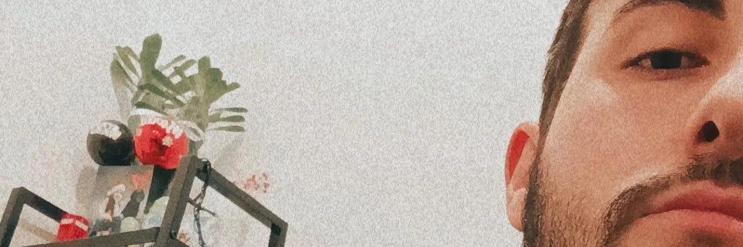 victhrownlittle's profile banner image