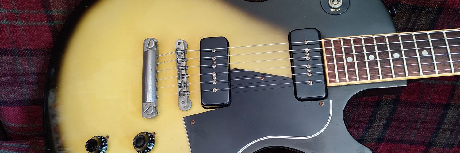 Andrew Sinclair 🏴󠁧󠁢󠁳󠁣󠁴󠁿 🇺🇦 🎶🎸🎧 banner