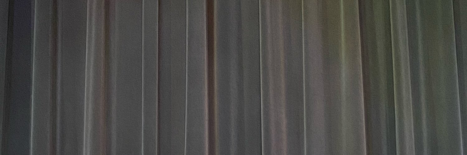 😸 banner