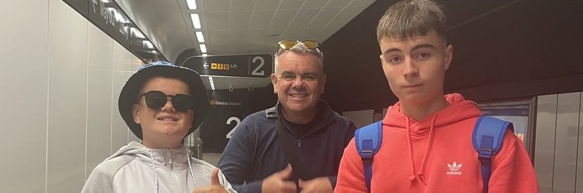 lesc74's profile banner image