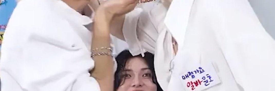 Hwajeon Writes Tiny Notes banner