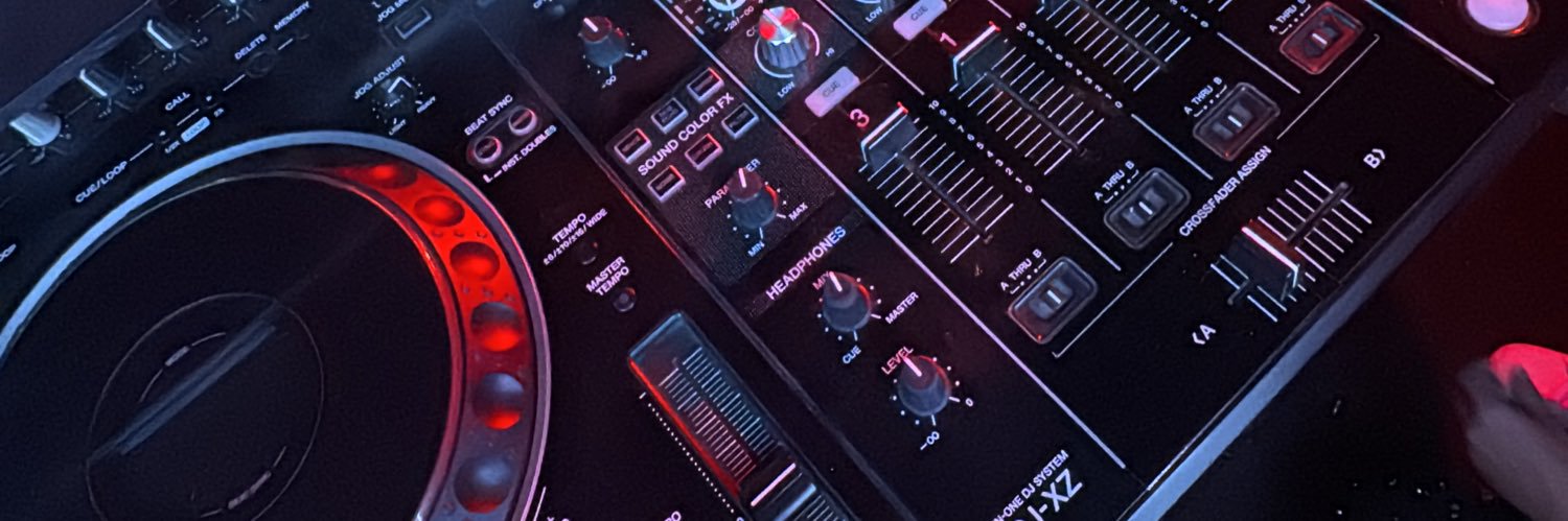 Priscilla Santos banner