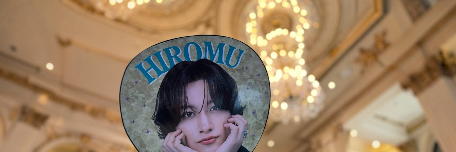 __ROMhiii's profile banner image