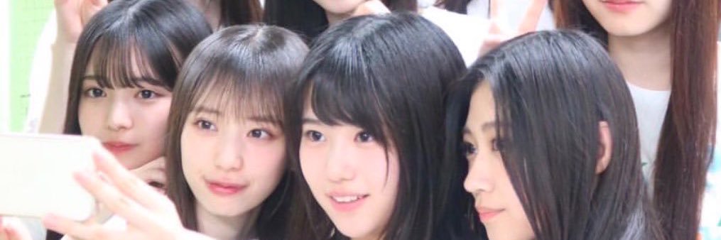 warunana_'s profile banner image