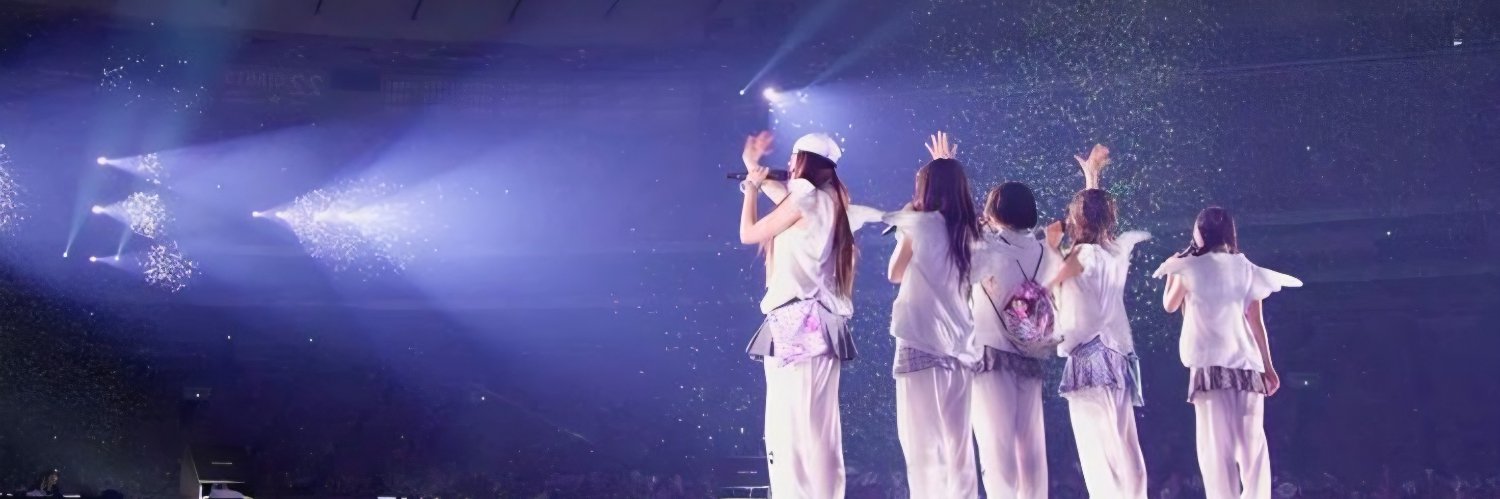 bunnieyoi's profile banner image