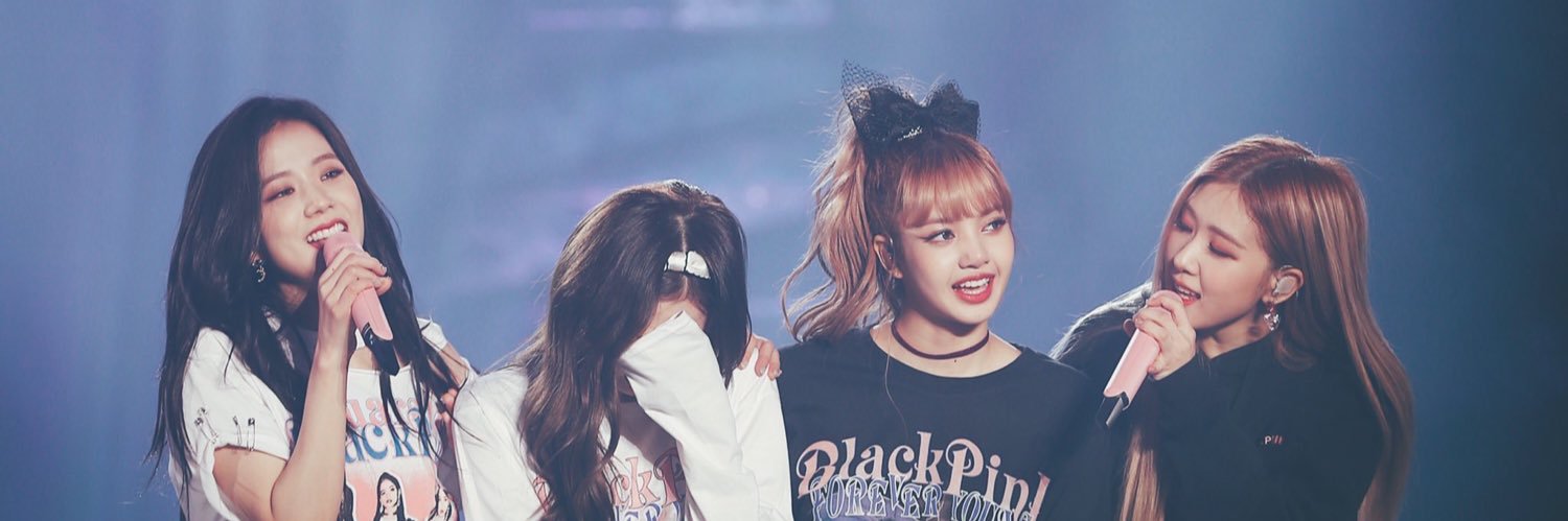 monmon2108's profile banner image