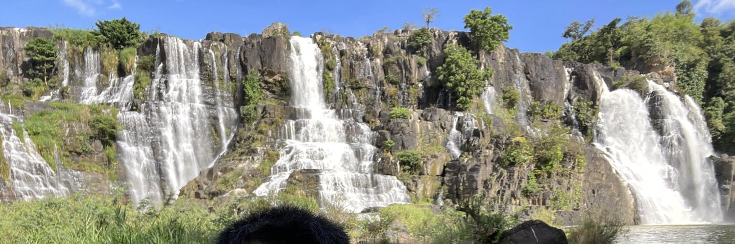 VIETCOM's profile banner image