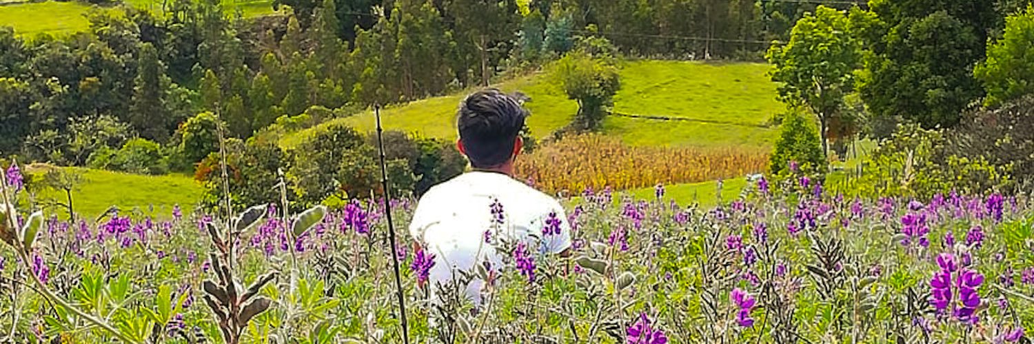 Es__teban's profile banner image