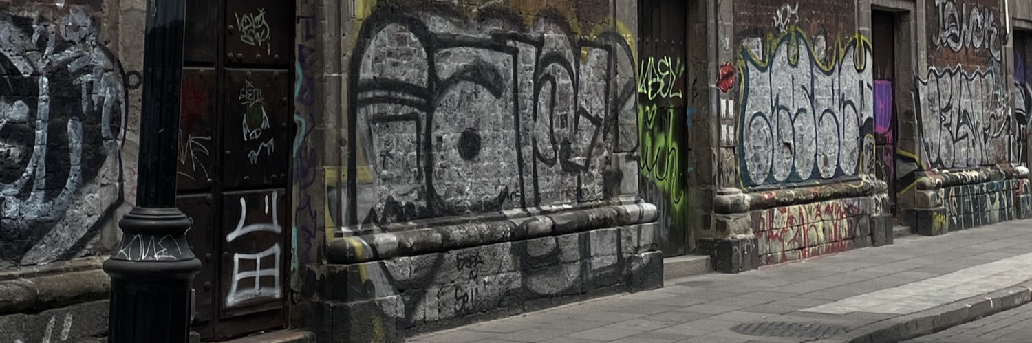 santisitokitkat banner