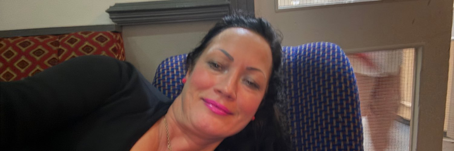 Claire Giles banner