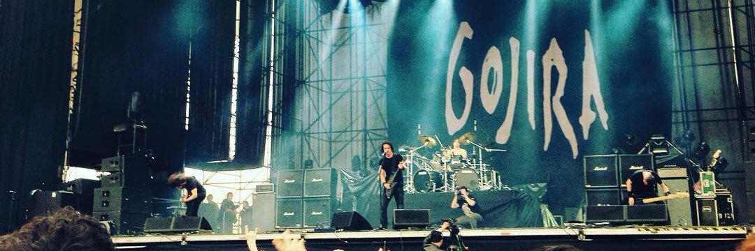César.- banner