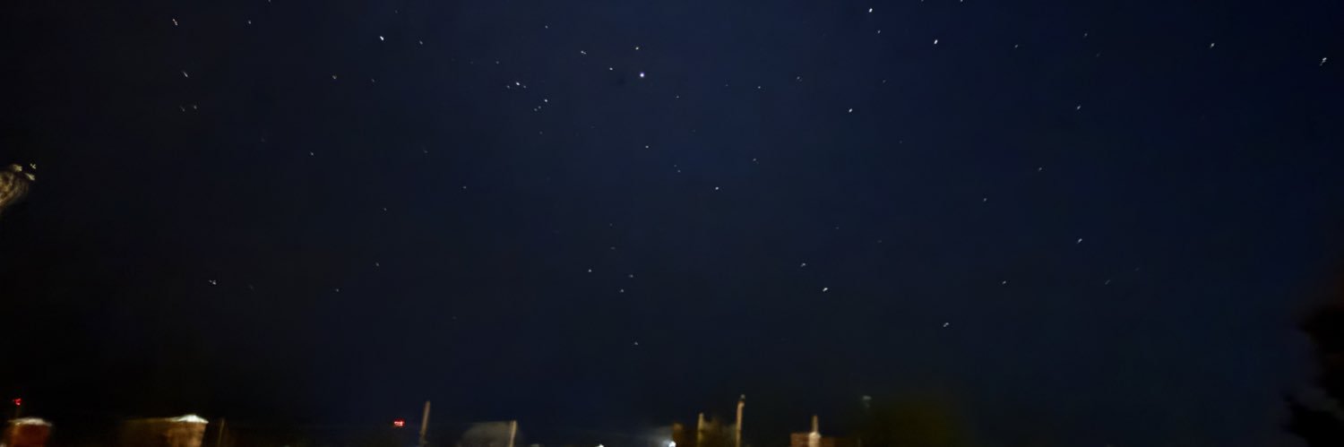 怜 banner