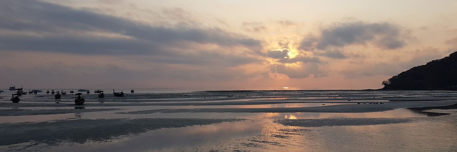 pablovenech's profile banner image