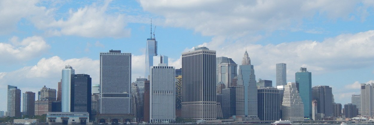 Evita Uvita🍇 banner